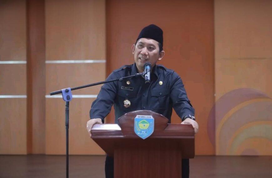 Bupati Popo Ali Lantik Dan Ambil Sumpah Jabatan Pimpinan Tinggi Pratama, Administrator Dan Pengawas